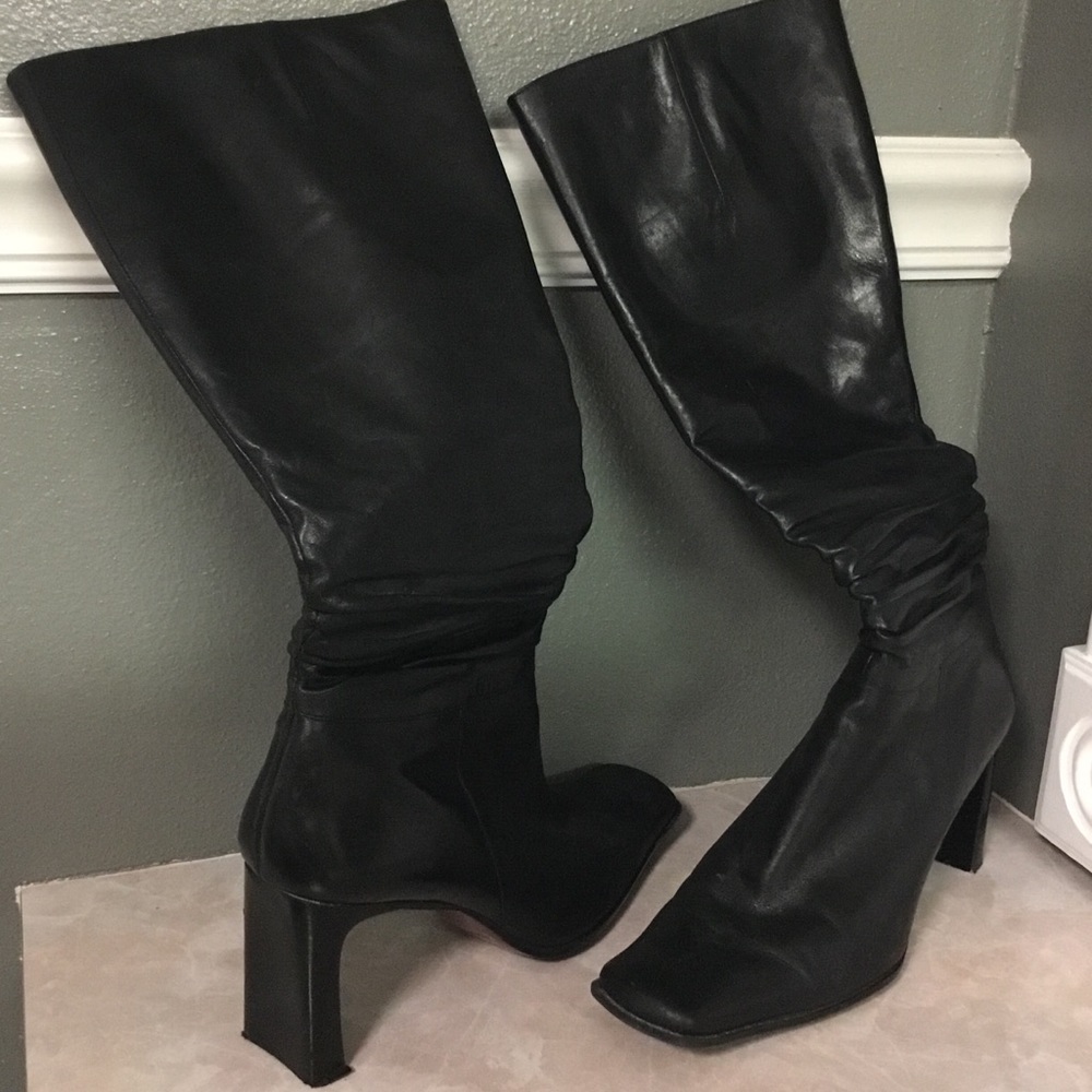 Nine West 7M Black Leather Zip Up 3” Heel Boots